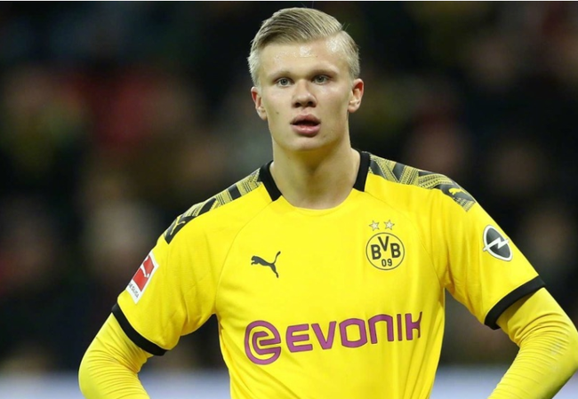 足球报：郑智接手西海岸帅位的可能性最大，但尚未最后敲定（足球报：郑智最有望出任西海岸主帅，最终决定尚未落定）