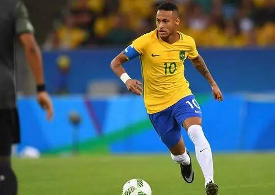 梅西：对于一个球员来说，赢得世界杯是最大的成就（梅西直言：球员生涯的最高成就莫过于世界杯夺冠）