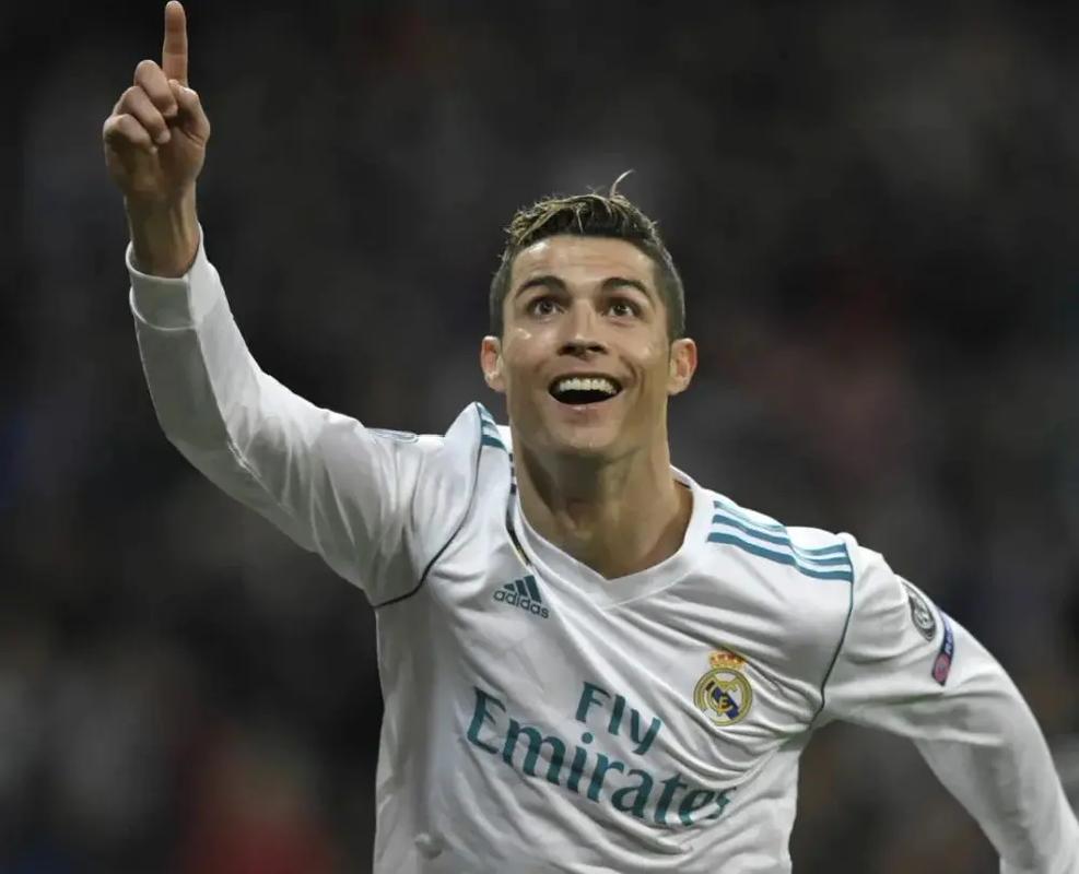 阿尔特塔：廷贝尔复出为时尚早，诺尔高担任中卫是最合适选择（阿尔特塔：廷贝尔回归尚需时日，诺尔高出任中卫最稳妥）