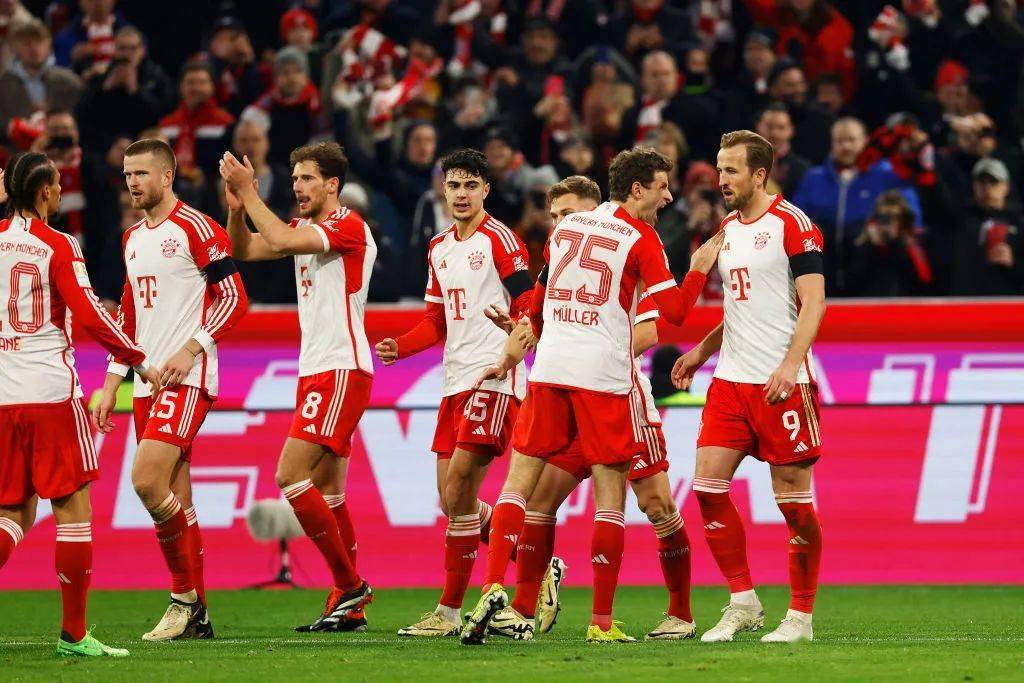 替补球员上场直接送出助攻，全场惊讶（替补登场即送助攻，全场哗然）