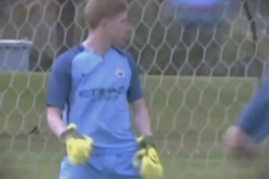 每体：巴萨仍在关注凯恩，等待他和拜仁的最终动向（每体：巴萨持续关注凯恩，静待他与拜仁的最终决定）