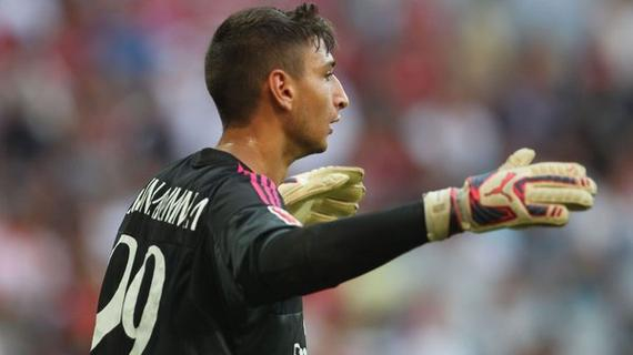 半场战报：拜仁1-0斯图加特，莱默尔脚后跟破门，奥利塞助攻（半场速报：拜仁1-0领先斯图加特，莱默尔后脚跟破门，奥利塞送助攻）